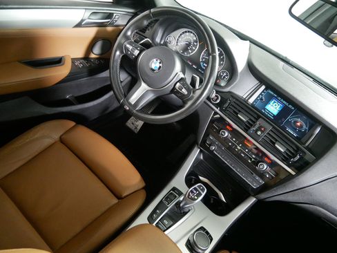 Used 2018 BMW X4 M40i AWD/4WD image 9