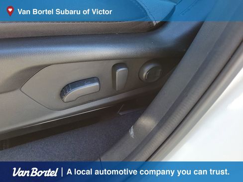 Certified 2025 Subaru Forester Premium image 15