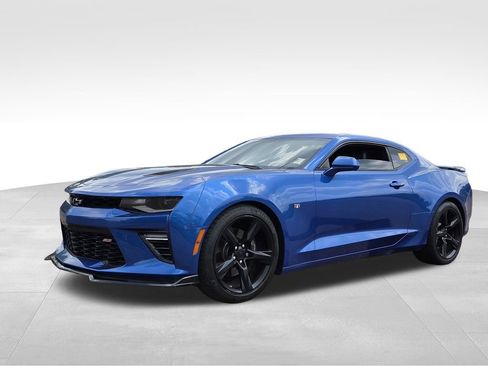 Used 2017 Chevrolet Camaro SS RWD image 27