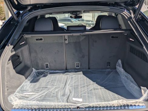 New 2026 Audi SQ8 Prestige AWD/4WD image 12