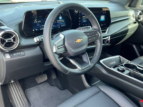 Used 2026 Chevrolet Equinox LT w/ Convenience Package II AWD/4WD image 17