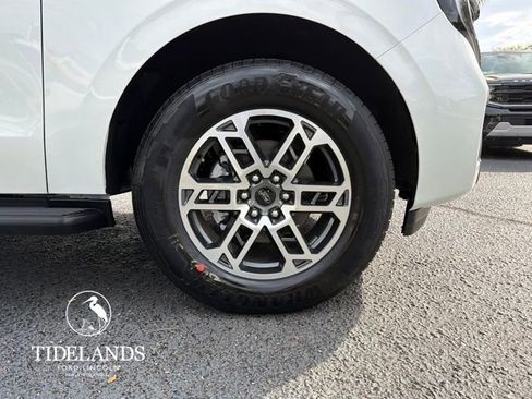 New 2026 Ford Expedition Max Active RWD image 31