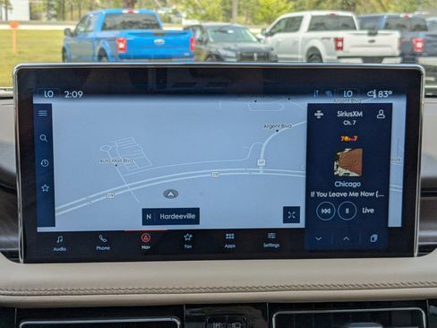 Certified 2023 Lincoln Nautilus Reserve w/ Equipment Group 201A image 24