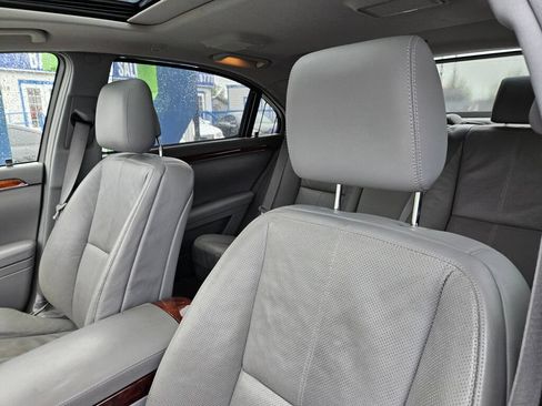 Used 2008 Mercedes-Benz S 550 4MATIC image 10
