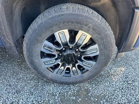 Used 2024 GMC Sierra 2500 Denali w/ Technology Package image 26