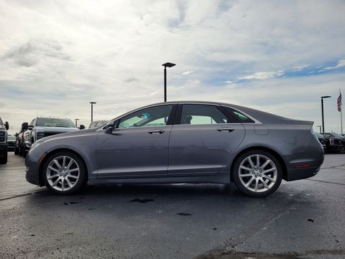 Used 2014 Lincoln MKZ AWD w/ Equipment Group 102A Reserve image 7