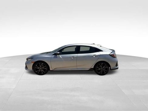 Used 2018 Honda Civic Sport image 6
