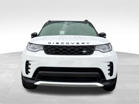 New 2024 Land Rover Discovery Dynamic SE image 8