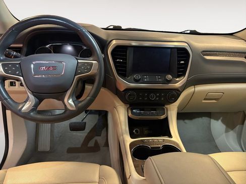 Used 2023 GMC Acadia Denali AWD/4WD image 10
