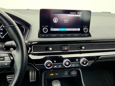 Used 2023 Honda Civic Sport image 16