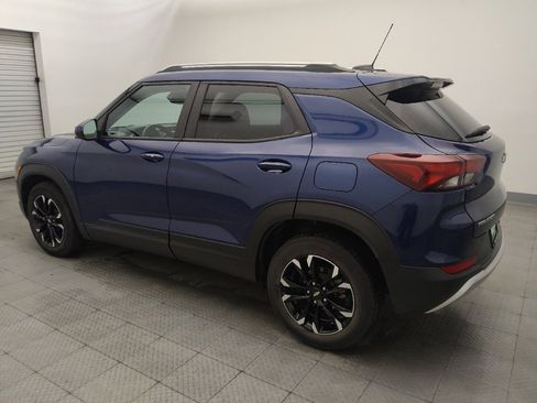 Used 2022 Chevrolet TrailBlazer LT FWD image 3