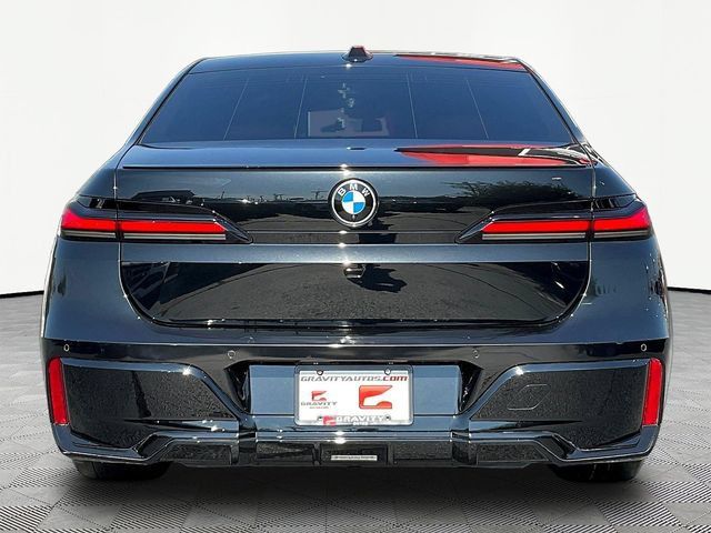 Used 2023 BMW 740i RWD image 6