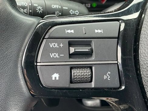 Used 2024 Honda Pilot EX-L image 32