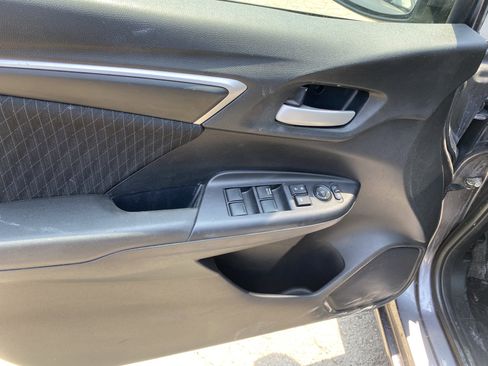 Used 2019 Honda Fit EX image 10