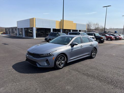 Used 2021 Kia K5 LXS FWD image 7