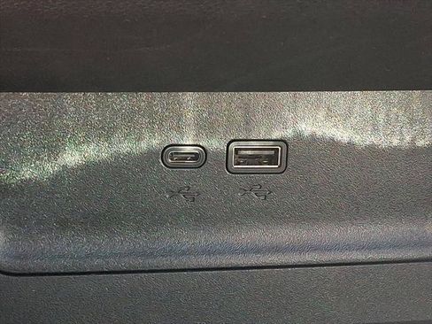 Used 2025 Chevrolet Equinox RS AWD/4WD image 28