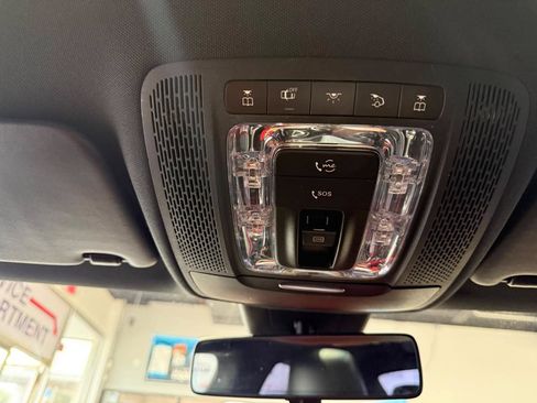 Used 2020 Mercedes-Benz CLA 250 w/ Premium Package image 19