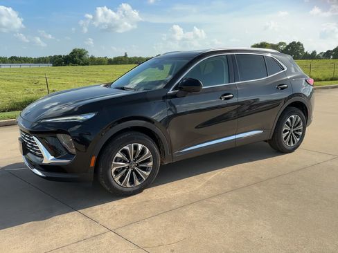 New 2025 Buick Envision Preferred image 4