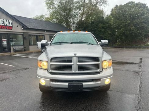 Used 2004 Dodge Ram 2500 Truck SLT w/ Sport Appearance Group image 16