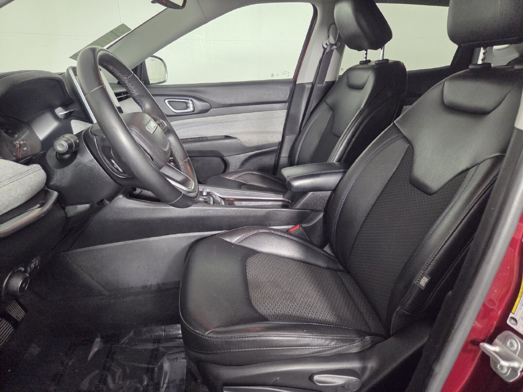 Used 2022 Jeep Compass Latitude AWD/4WD image 9