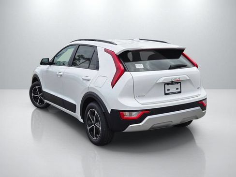 New 2026 Kia Niro LX FWD image 6