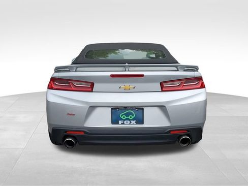 Used 2018 Chevrolet Camaro SS RWD image 4
