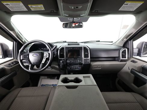 Used 2016 Ford F150 XLT w/ Equipment Group 302A Luxury AWD/4WD image 27