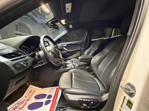 Used 2019 BMW X2 xDrive28i w/ Convenience Package AWD/4WD image 17