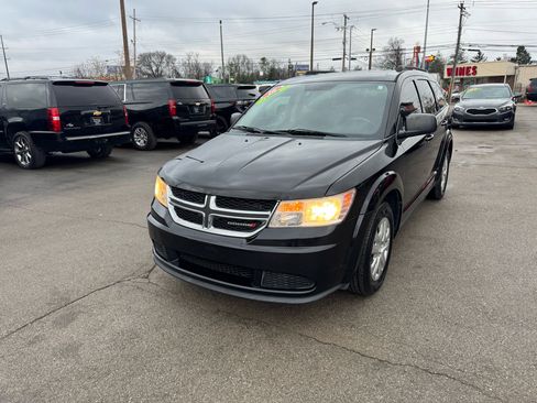 Used 2016 Dodge Journey SE w/ Flexible Seating Group image 7
