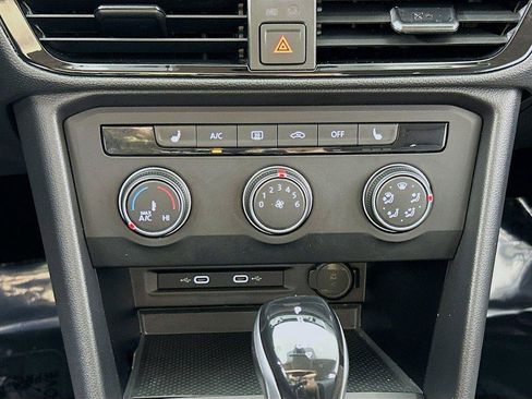 Certified 2022 Volkswagen Taos S w/ IQ Drive S Package AWD/4WD image 15