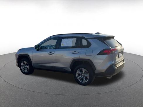 Used 2025 Toyota RAV4 XLE image 11