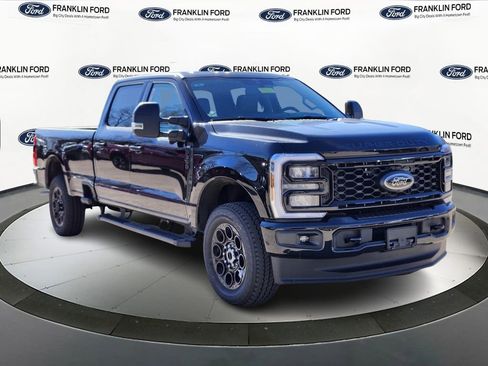 New 2026 Ford F350 XLT w/ XLT Premium Package AWD/4WD image 7