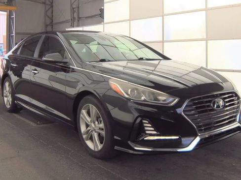 Used 2018 Hyundai Sonata SEL w/ Tech Package 02 FWD image 3