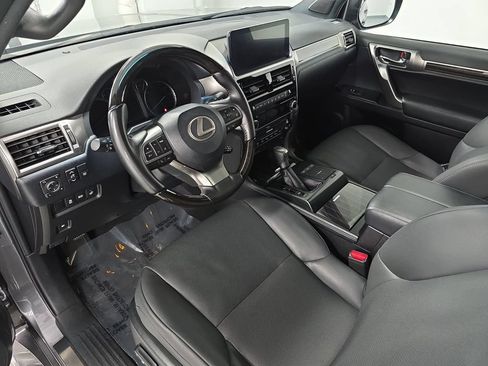 Used 2023 Lexus GX 460 Premium w/ Premium Package AWD/4WD image 4
