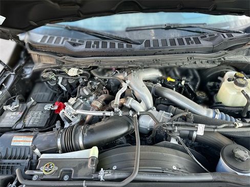 Certified 2024 Ford F250 Lariat w/ Lariat Ultimate Package image 28