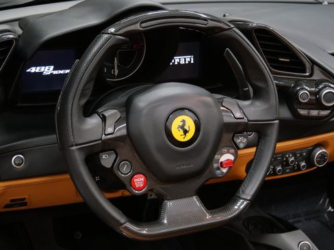 Used 2017 Ferrari 488 Spider RWD image 15