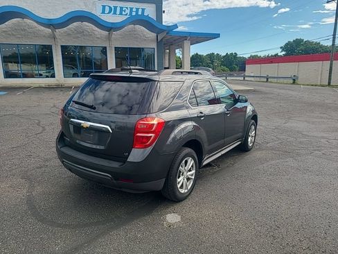 Used 2017 Chevrolet Equinox LT FWD image 5