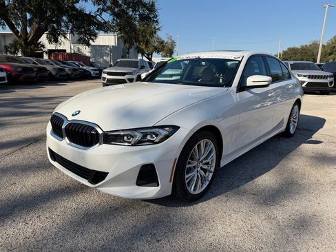 Used 2023 BMW 330i Sedan w/ Premium Package image 2