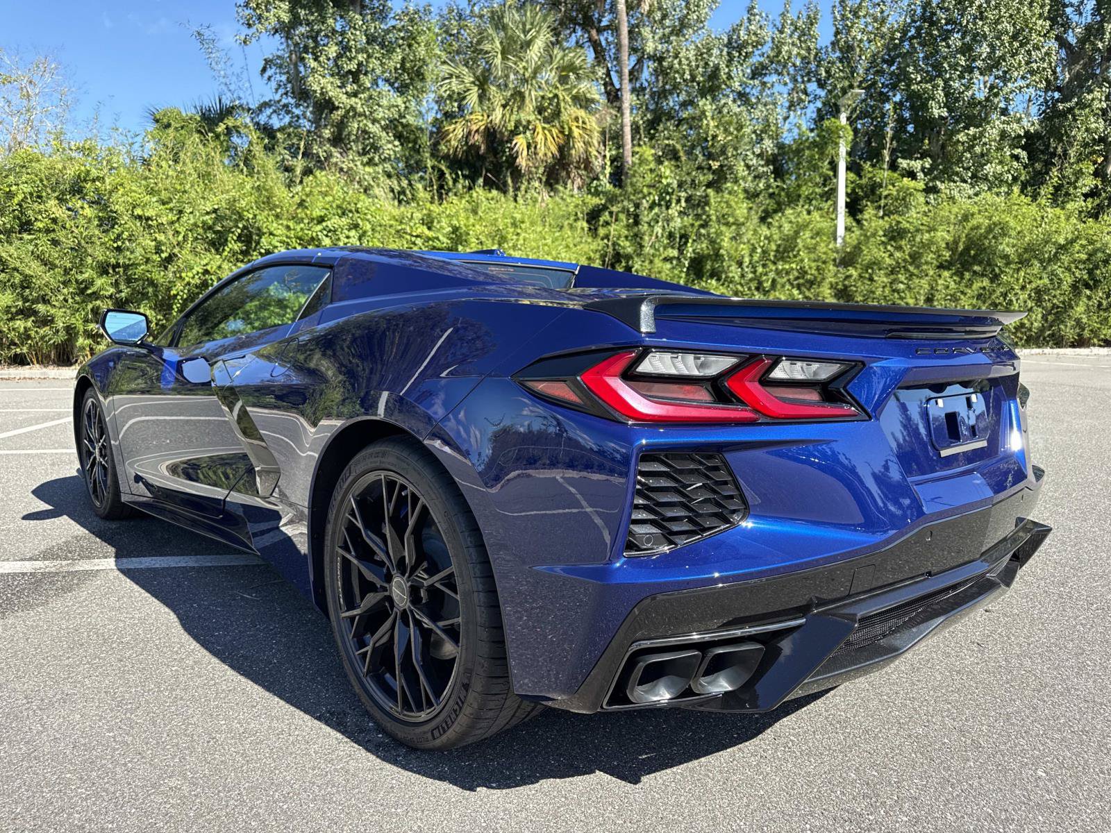 Used 2027 Chevrolet Corvette Stingray Convertible w/ 1LT RWD image 6