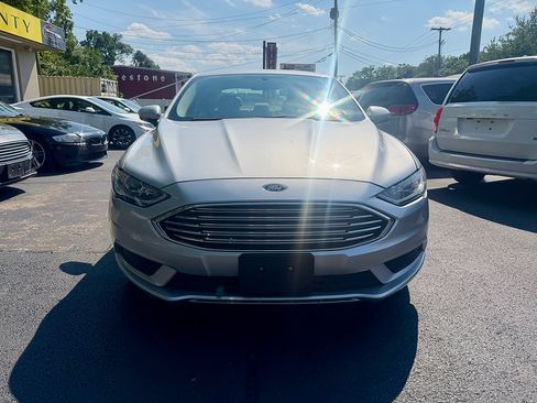 Used 2017 Ford Fusion S FWD image 2