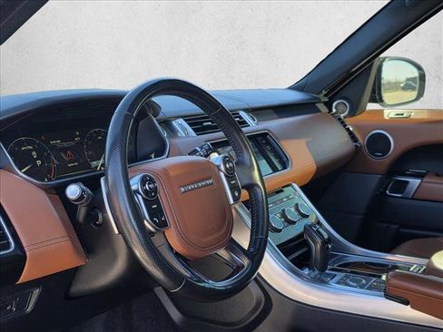 Used 2015 Land Rover Range Rover Sport HSE image 8