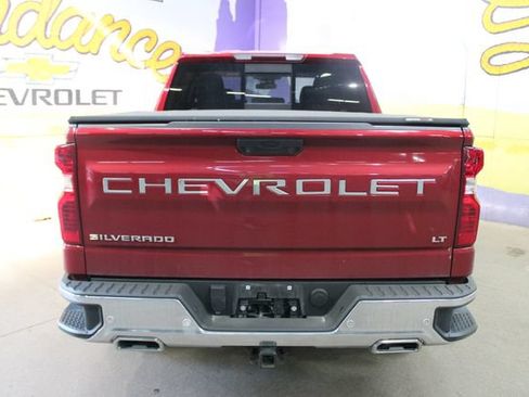 Used 2024 Chevrolet Silverado 1500 LT w/ Z71 Off-Road Package AWD/4WD image 7