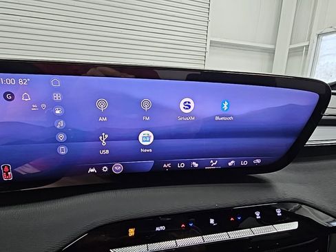 New 2026 Buick Enclave Sport Touring w/ Power Package image 15