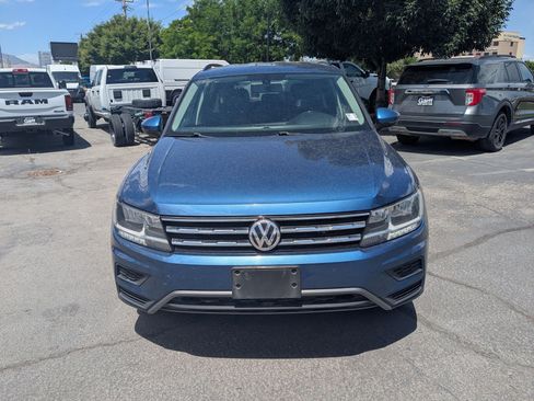 Used 2019 Volkswagen Tiguan SE AWD/4WD image 11
