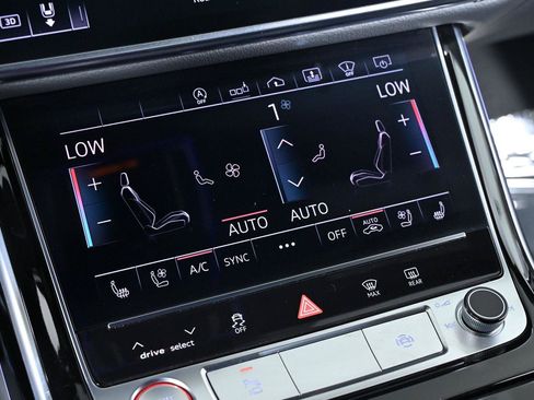 Used 2020 Audi S8 L w/ S8 Executive Package AWD/4WD image 15