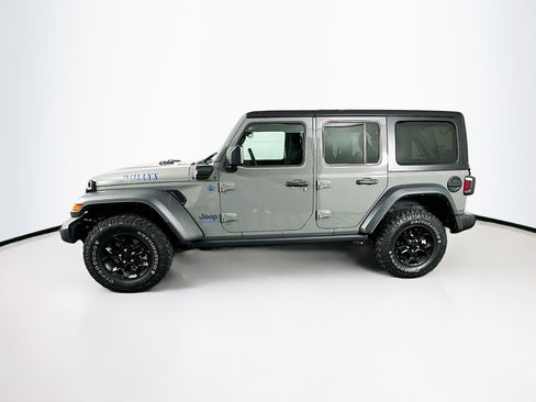 Used 2023 Jeep Wrangler Unlimited AWD/4WD image 4