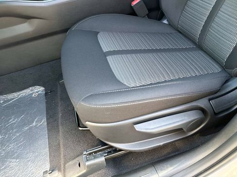 New 2026 Kia Sorento LX FWD image 16