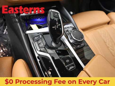Used 2023 BMW 530i w/ Convenience Package RWD image 13