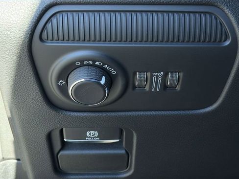 New 2026 Jeep Grand Wagoneer Limited image 29