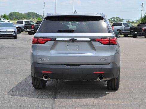 Used 2023 Chevrolet Traverse LS w/ Safety Package FWD image 4
